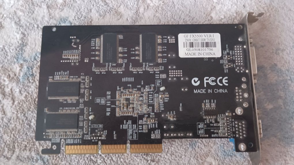 Видеокарта geforce fx 5500+ 1 Гб озу DDR3