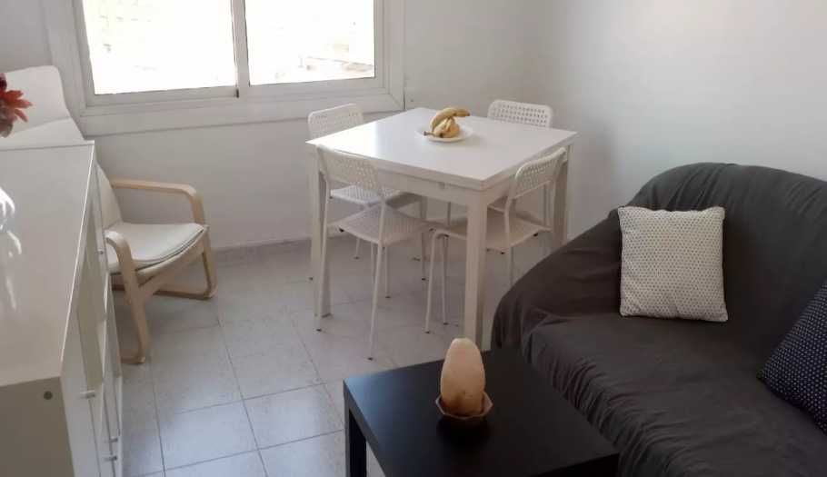 Дава се под наем Двустаен апартамент в Пловдив, Беломорски - 65 кв.м за 270.3 € - Снимка #1