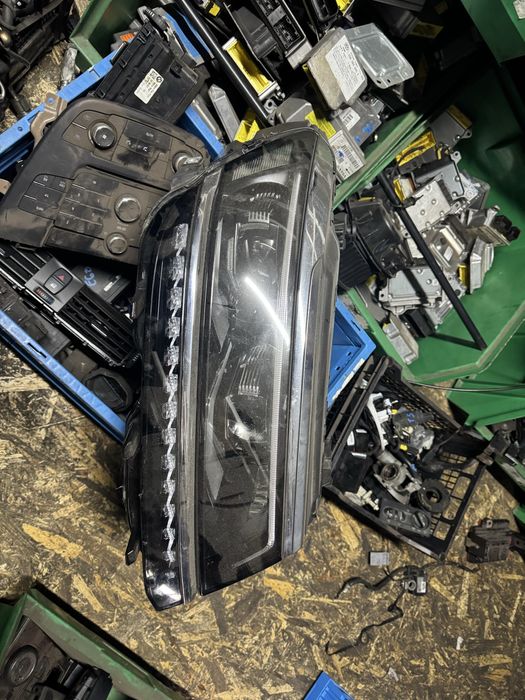 Far full led dreapta VW TIGUAN 16-20 cod 5NB941113