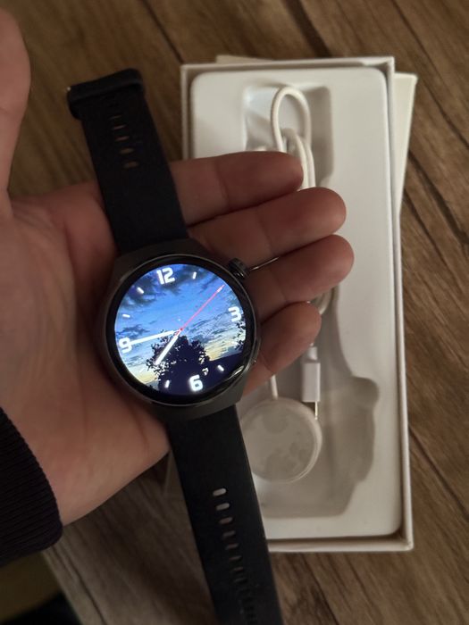 Продаются watch pro 4