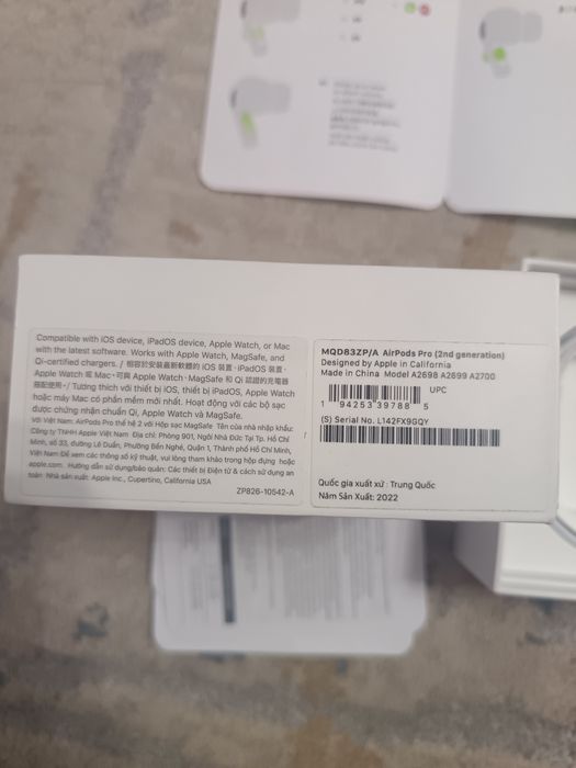 AirPods Pro. AirPods Pro