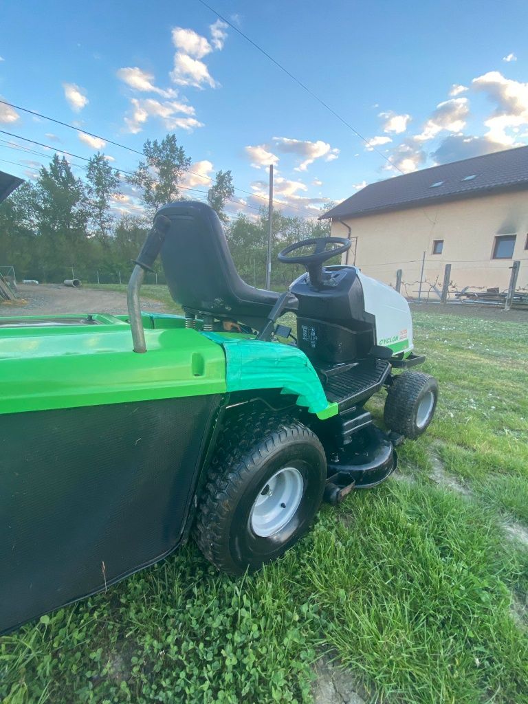 Tractoraș Gazon Viking 18cp