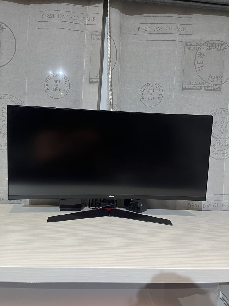 Lg monitor 37 inch 144herts