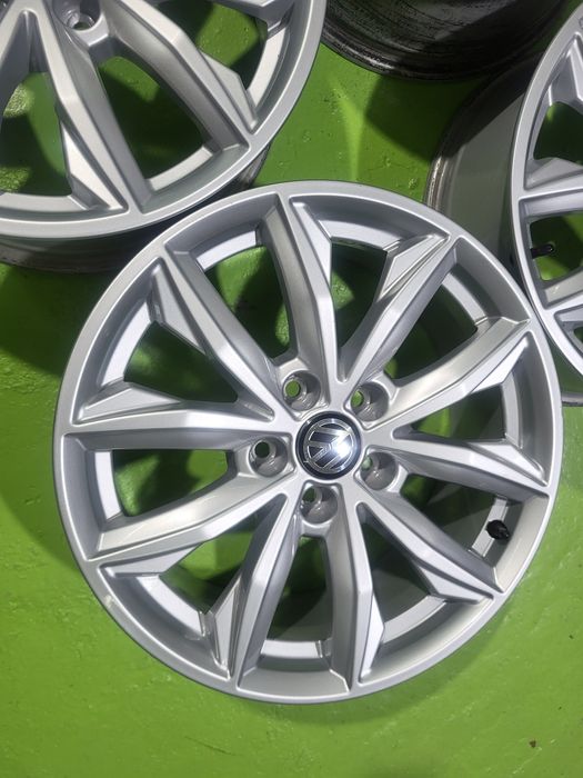 17 5x112 Vw Passat Tiguan Touran Caddy Golf 5х112