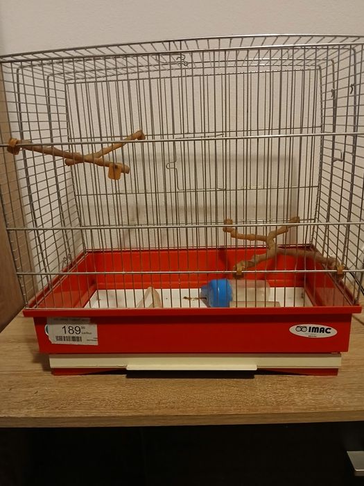 Colivii noi la jumătate de preț