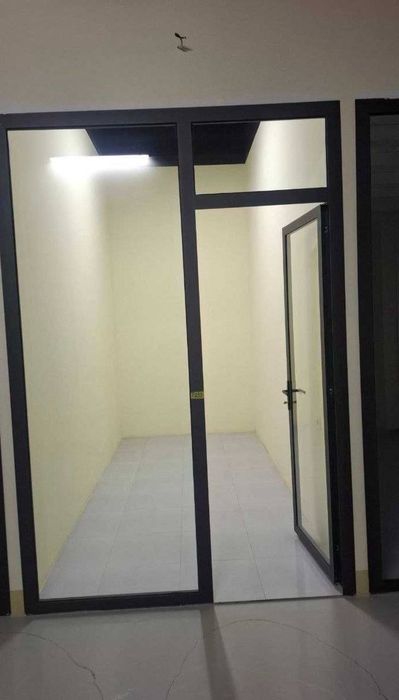 Ibn sino savdo markazi stroy mart