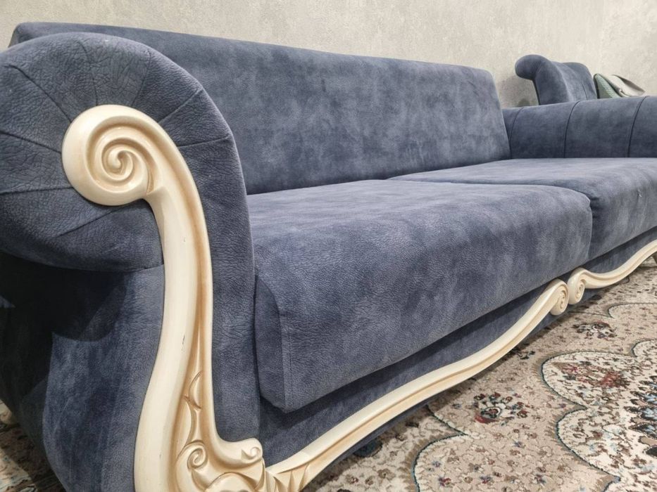 Комплект мягкой мебели