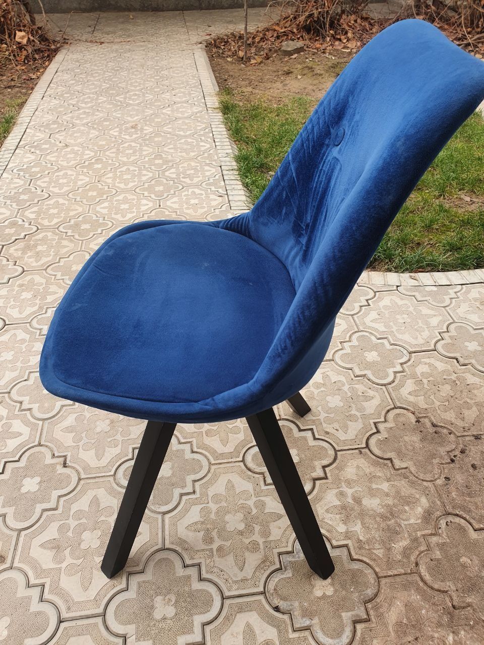 Стол и стулья Турецкий в идеальном состоянии