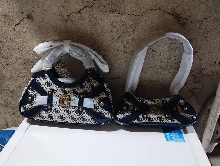 Дамски оригинални чанти guess