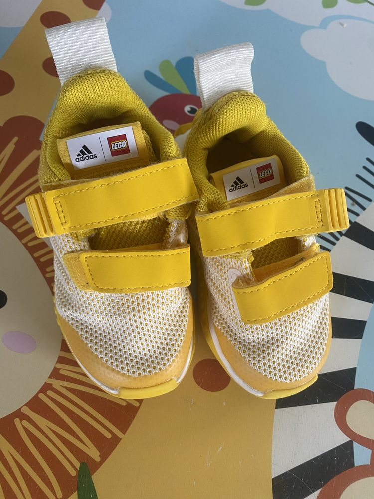 Adidas Lego numar 21