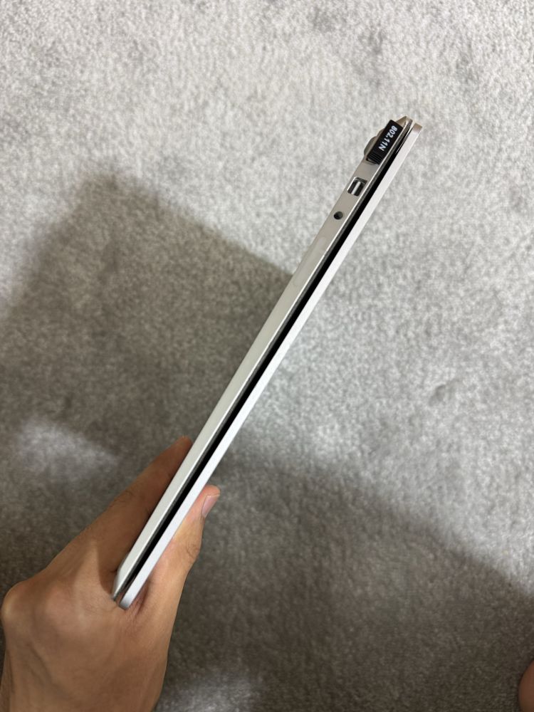 Microsoft Suface Laptop