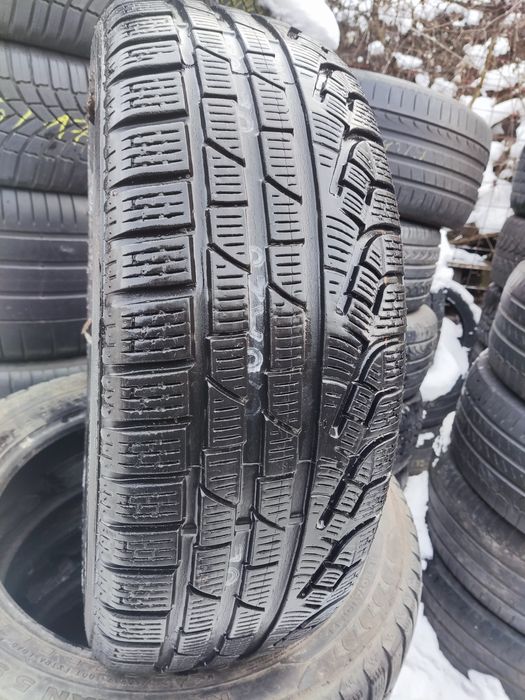1бр зимна гума 205/60/16 Pirelli Sotto Zero 
6.5mm
Добро състояние
Mad