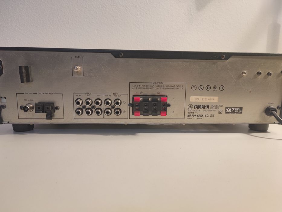 Amplificator Yamaha RX 300 statie amplituner