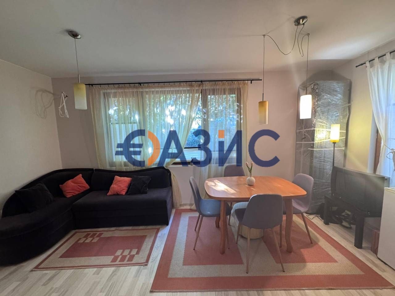 Двустаен апартамент в комплекс Тринити (без такса поддръжка), 54 кв.м.