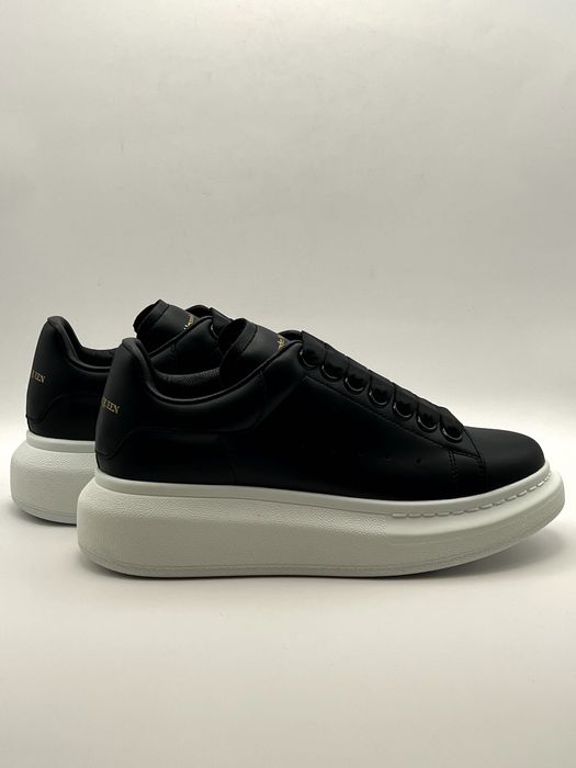 Alexander McQueen Black White