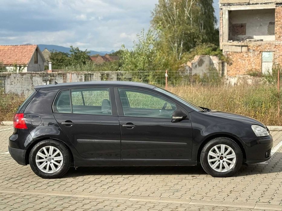 VW Golf 1.6 GPL RATE