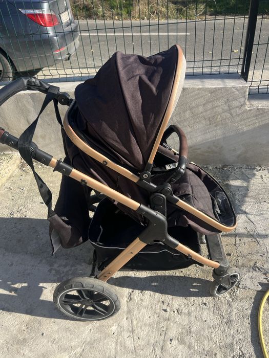 Carucior bebe in stare foarte buna