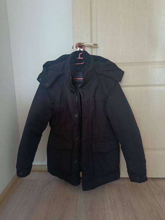 Продам куртку мужскую
