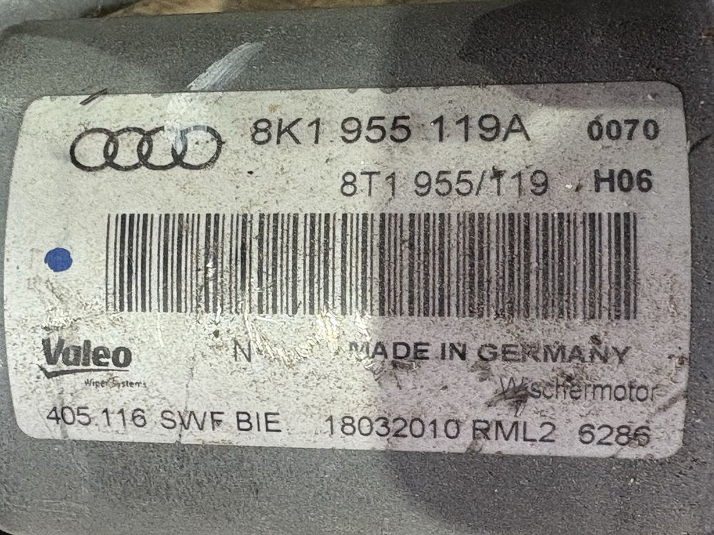 Audi A4 B8 Мотор Предни Чистачки
