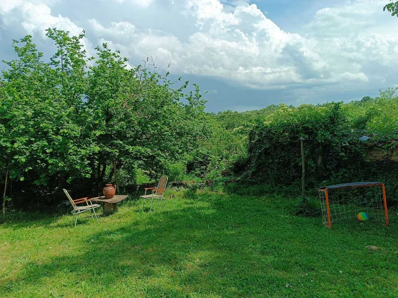 Двуетажна къща в село Гоздейка