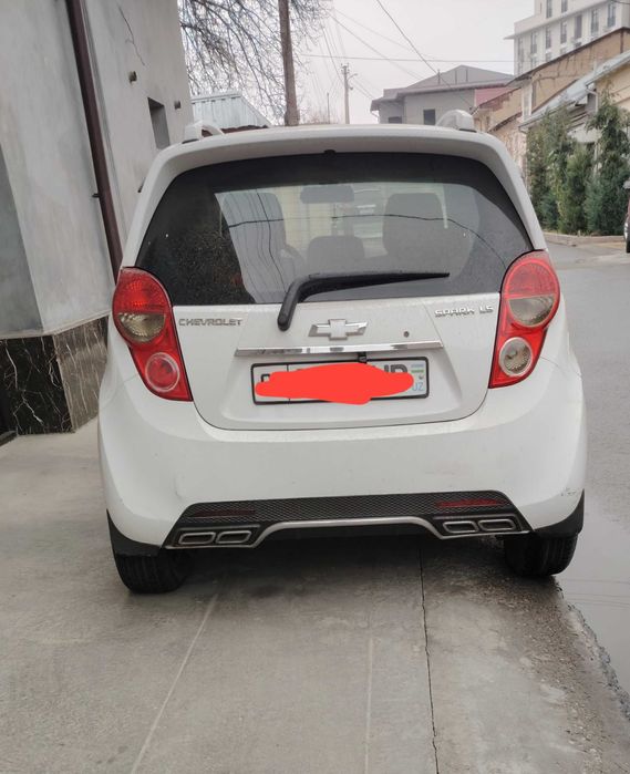 Продаётся спарк автомат 2012