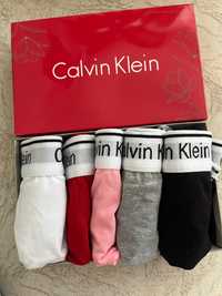 Calvin Klein бельо