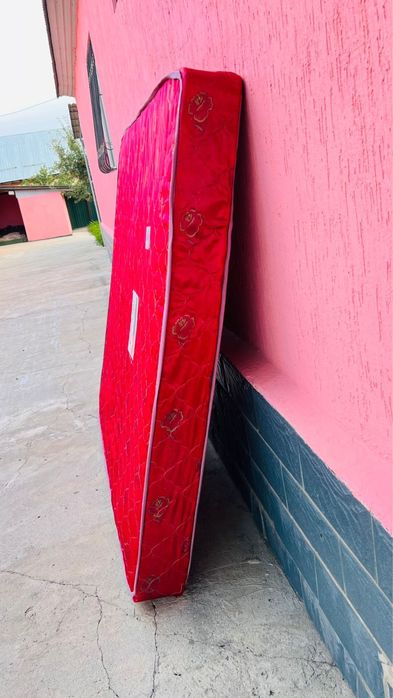 Продам матрас 200на180высота20