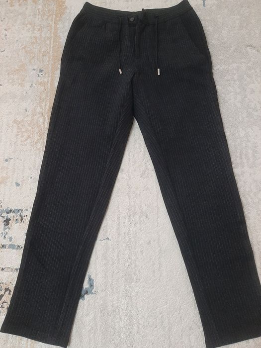 Продам бруки мужские новые 30 размер