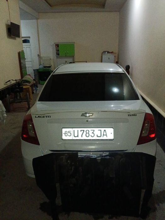 Lacetti 1.8 2010 yil