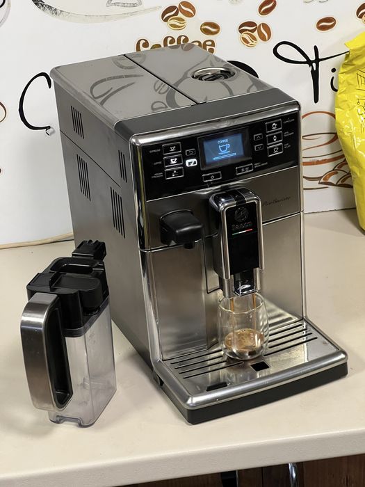 Кафемашина кафе автомат Saeco PicoBarista с гаранция