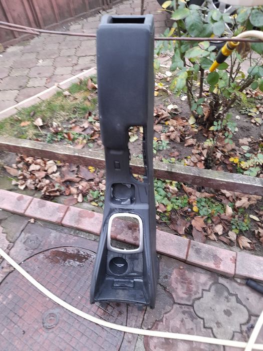 Megane 3 fuzeta st/dr bascula si alte piese