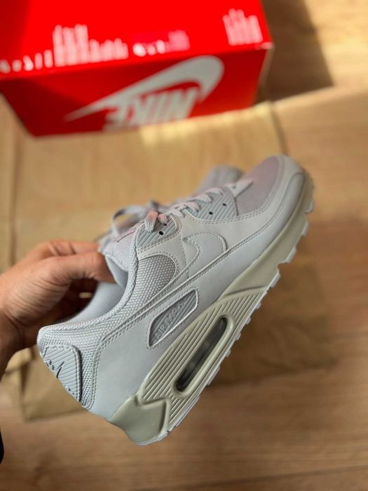 100% Оригинални Nike Air Max 90 в номер 45-29 см стелка