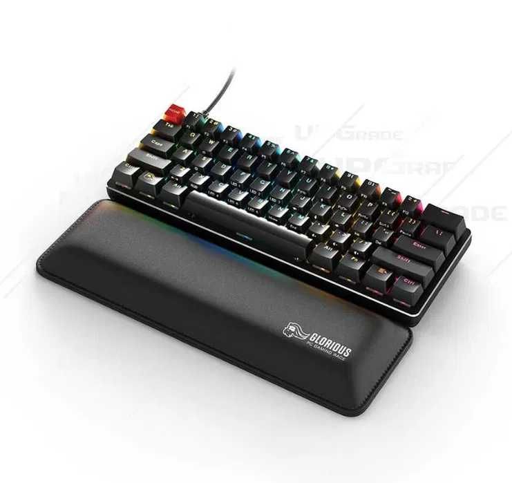 ^ Рассрочка на подставку для клавиатуры Glorious Wrist Rest
