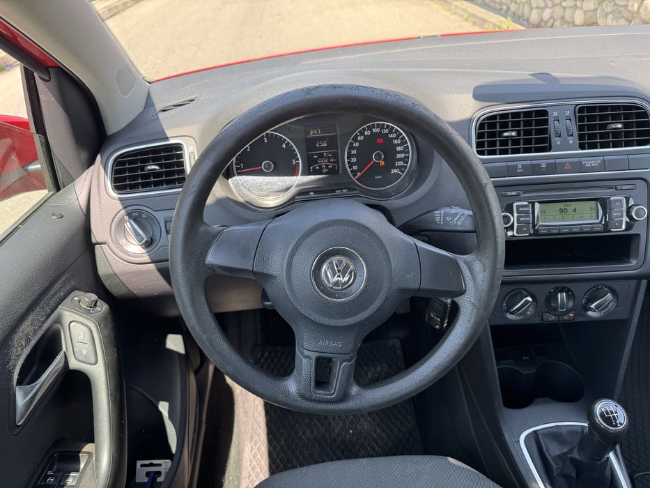 Vw polo 6R 1.6 tdi model 2010, AC, 4 usi euro 5, diesel