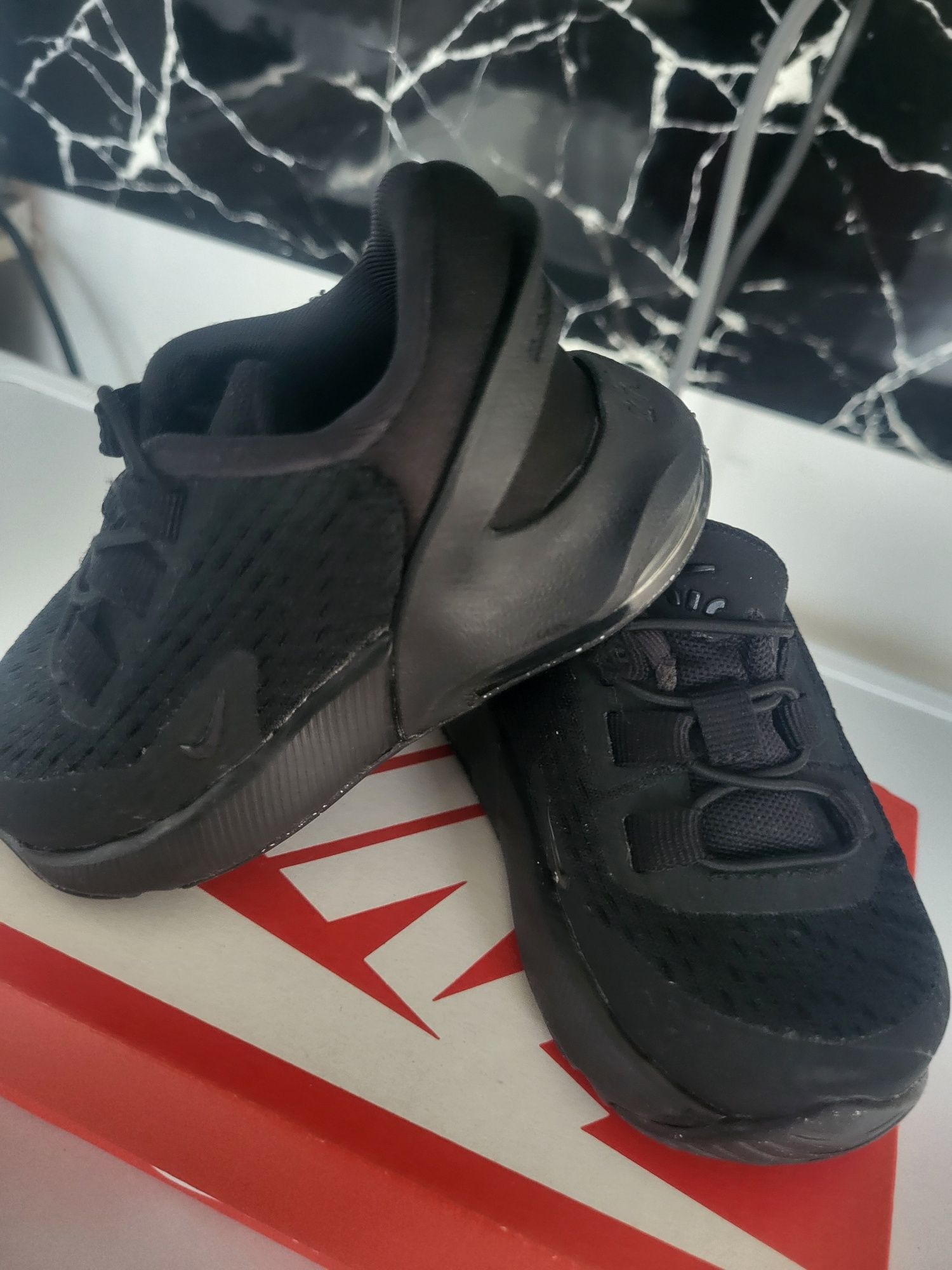 Бебешки маратонки Nike AIR