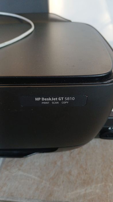 Vând imprimanta HP cu ciss