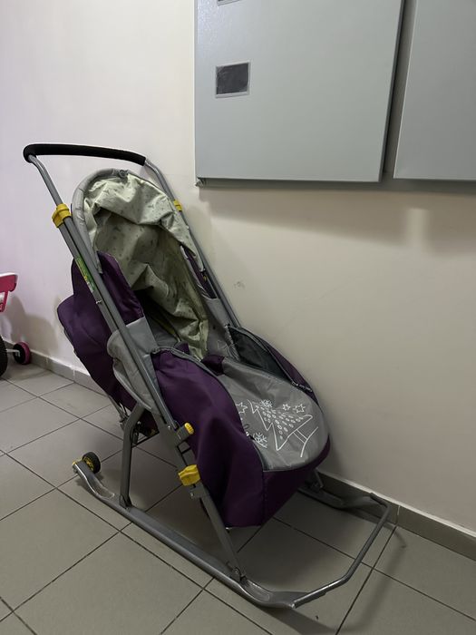 Санки с колесиками