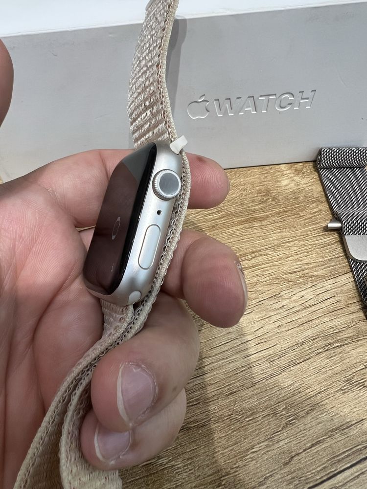 Apple watch series 9 45mm starlight