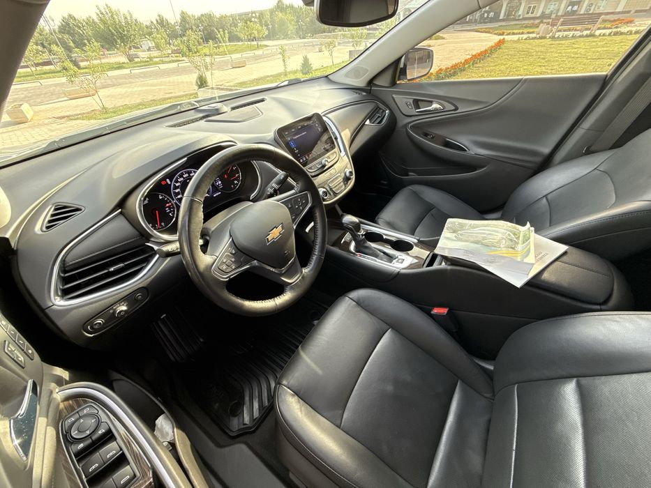 Chevrolet Malibu 2 Premier 2022