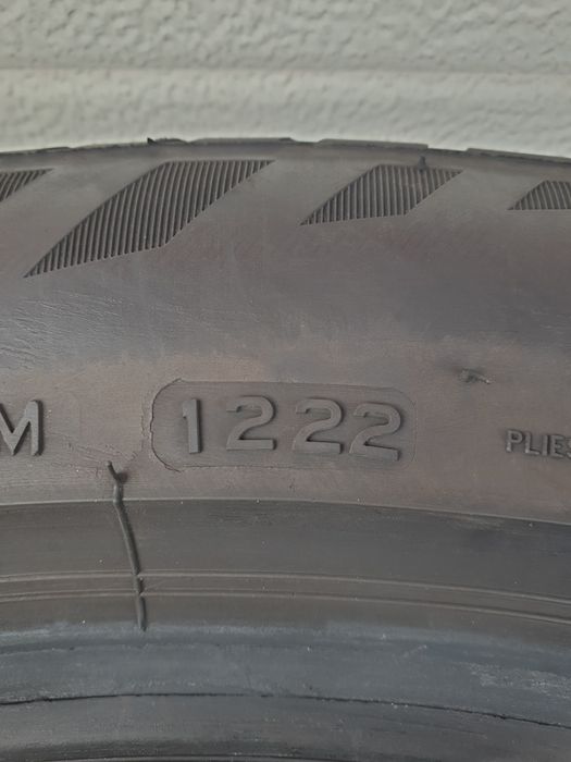 Всесезони гуми 4 броя BRIDGESTONE WeatherControl 235 50 R19 дот 1222