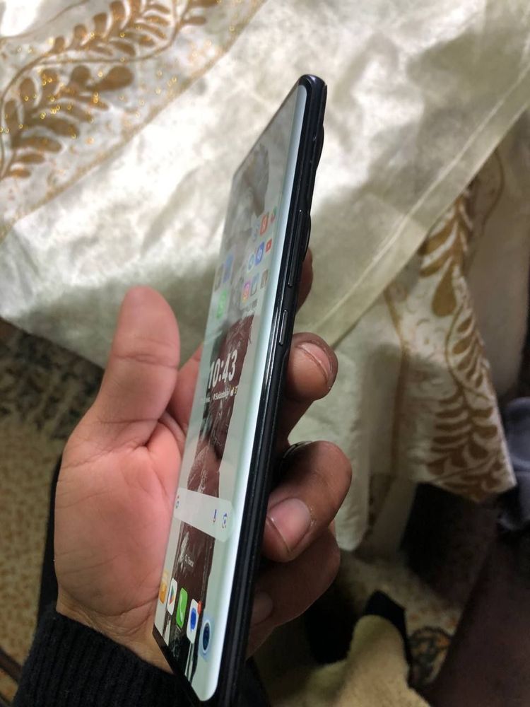 Honor 70 256 xolati yaxshi