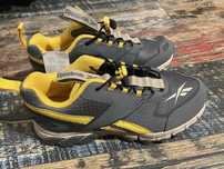 Adidasi Reebok 39 NOI