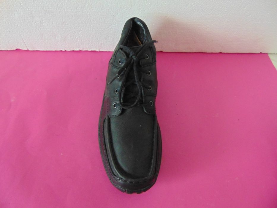 НОВИ Clarks Gore-texномер 44 Оригинални мъжки обувки
