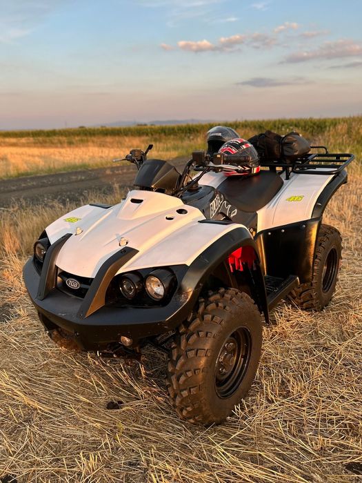 Vând Atv TGB.
