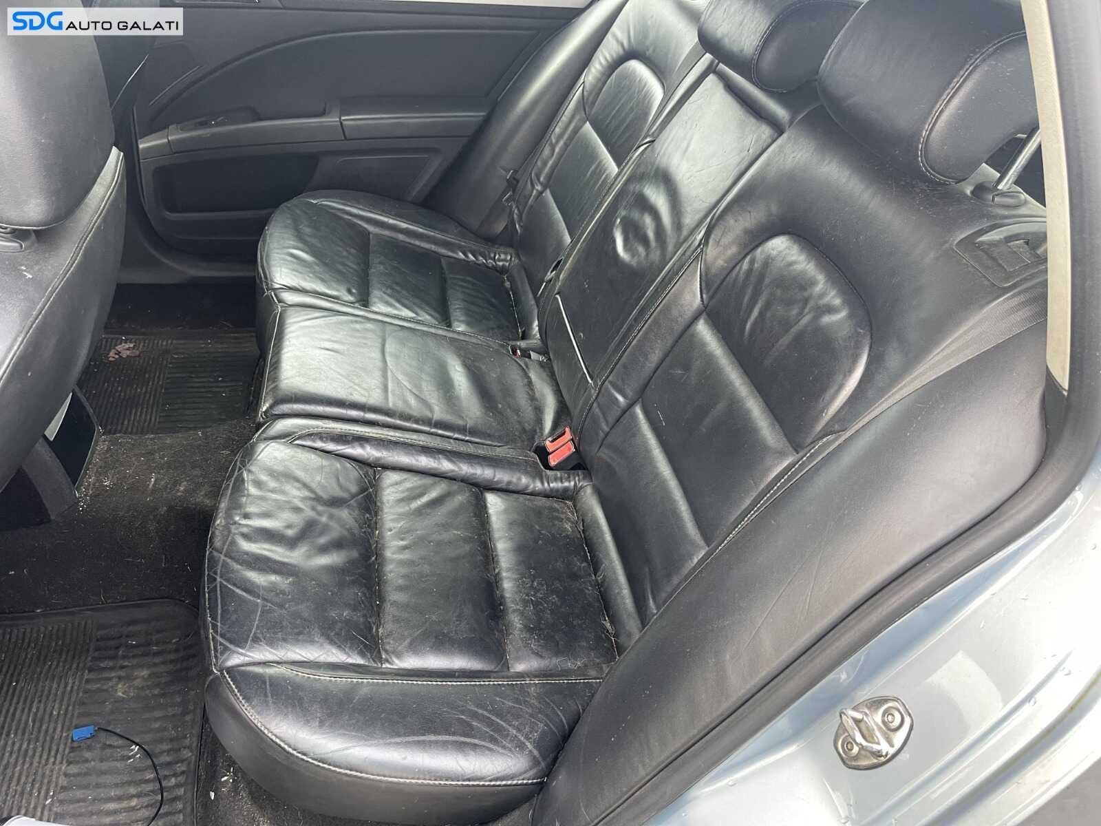 Interior Piele Electric Cu Incalzire Scaune Fata si Bancheta cu Spatar Skoda Superb 2 Break Combi 2008 - 2015