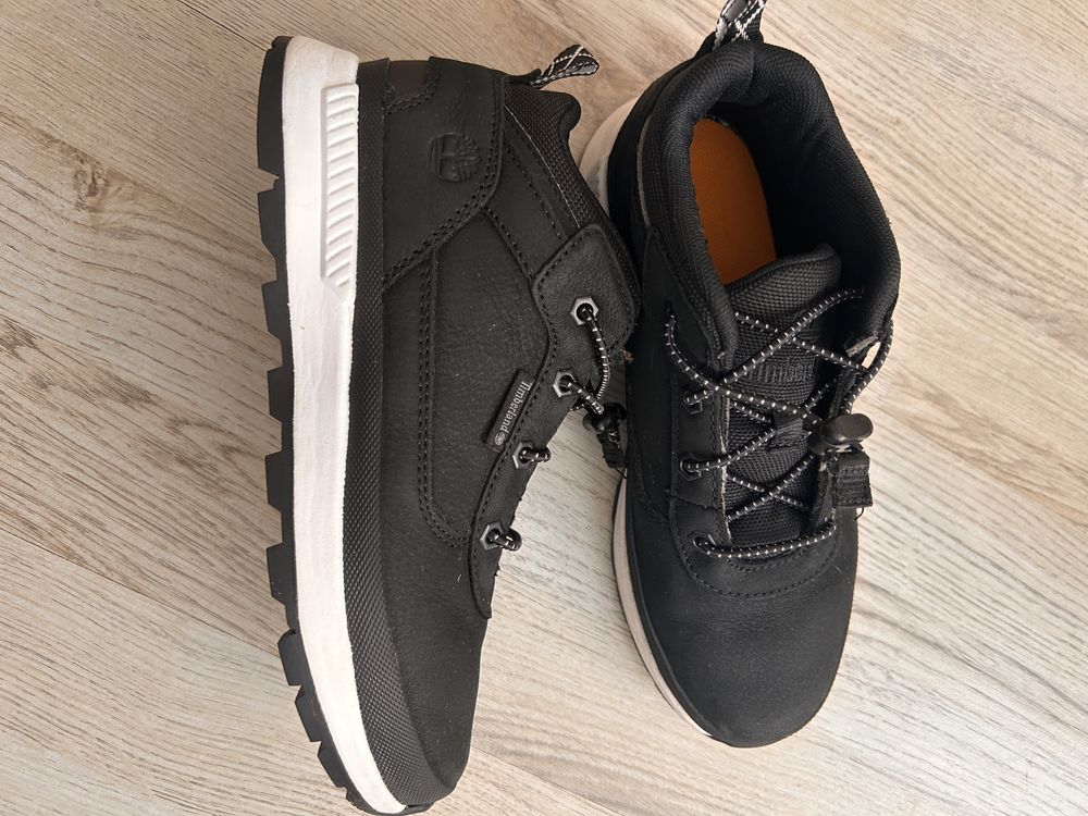 Обувки за момче сникърси timberland
