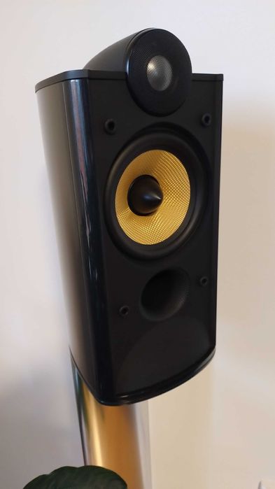 Sistem de boxe B&W Bowers & Wilkins XT