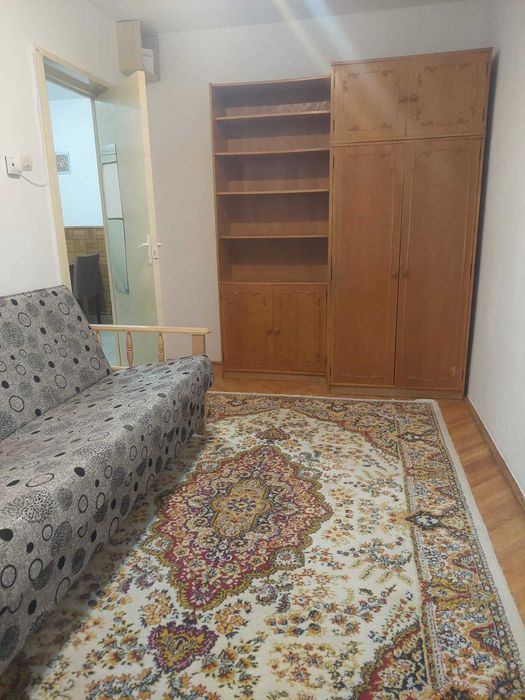 Ofer spre închiriere apartament 2 camere – Dâmbu Pietros, lângă Poștă
