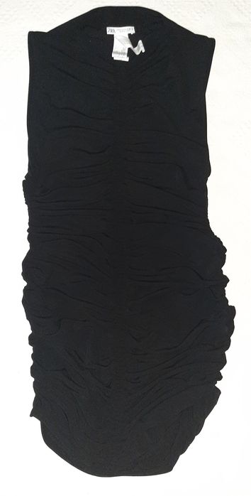 Rochie neagra marimea M ,purtata o data
