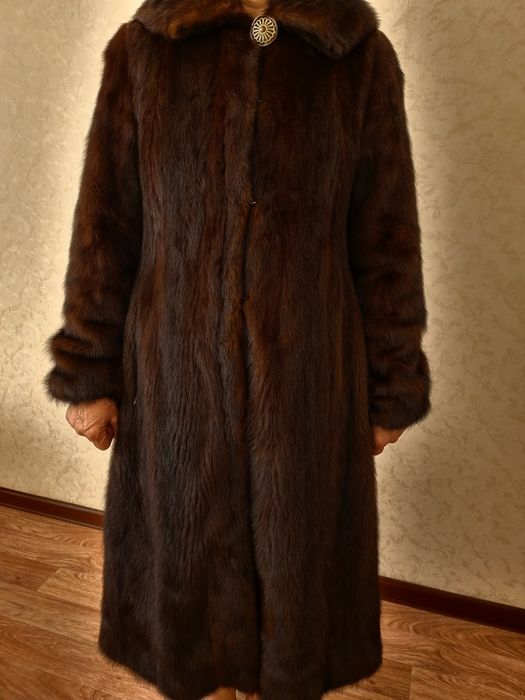 Продается норковая шуба